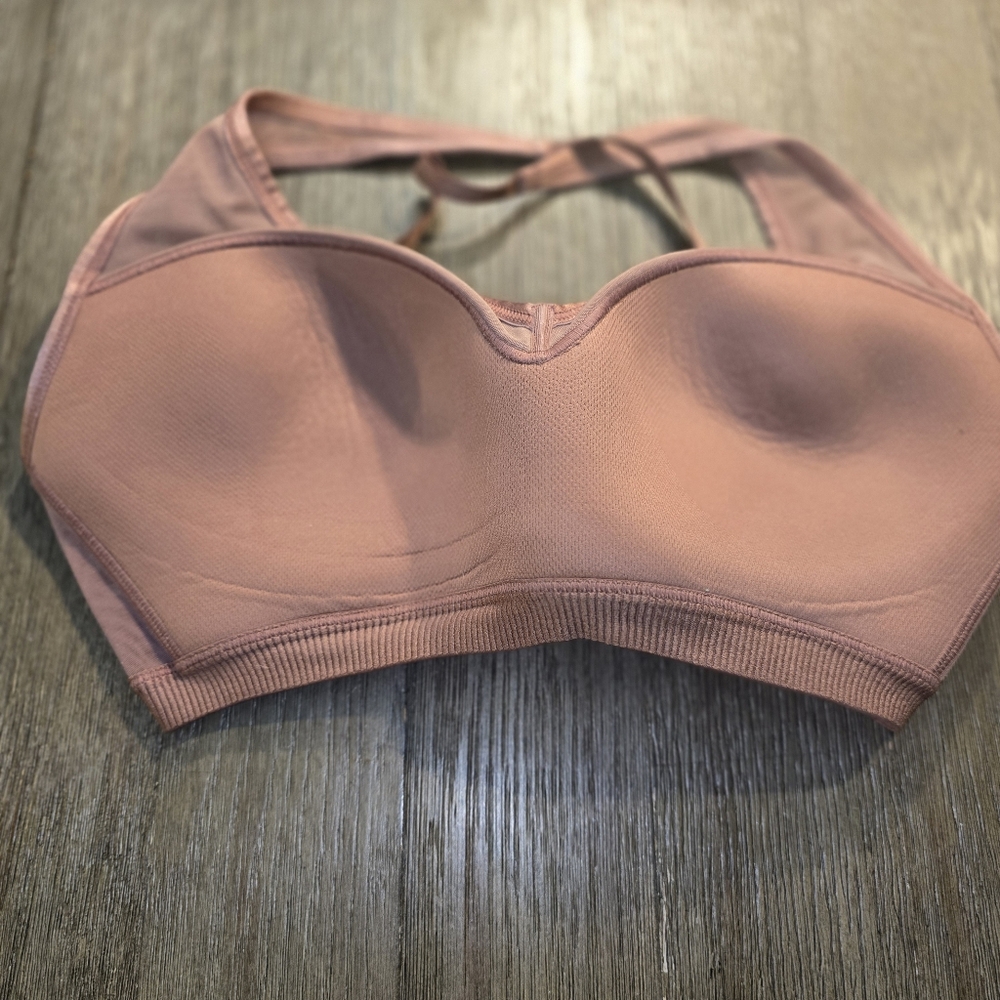 Victoria Secret Sz. 34DDD Mauve Wireless Bra